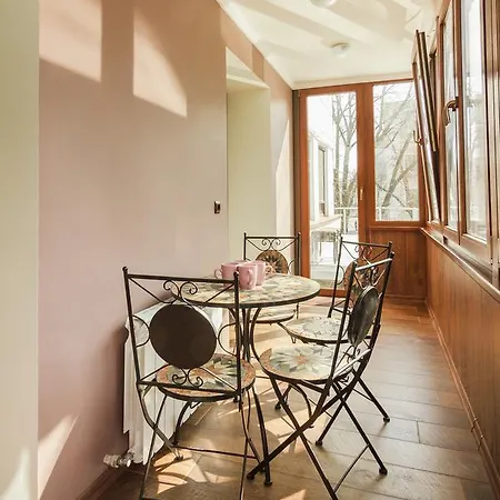 In Deribasovskaya Odessa